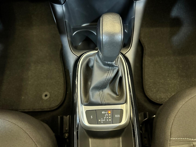 Foto do veículo CITROËN C4 CACTUS  1.6 FEEL AUT 2022 7.738 KM 86.900,00
