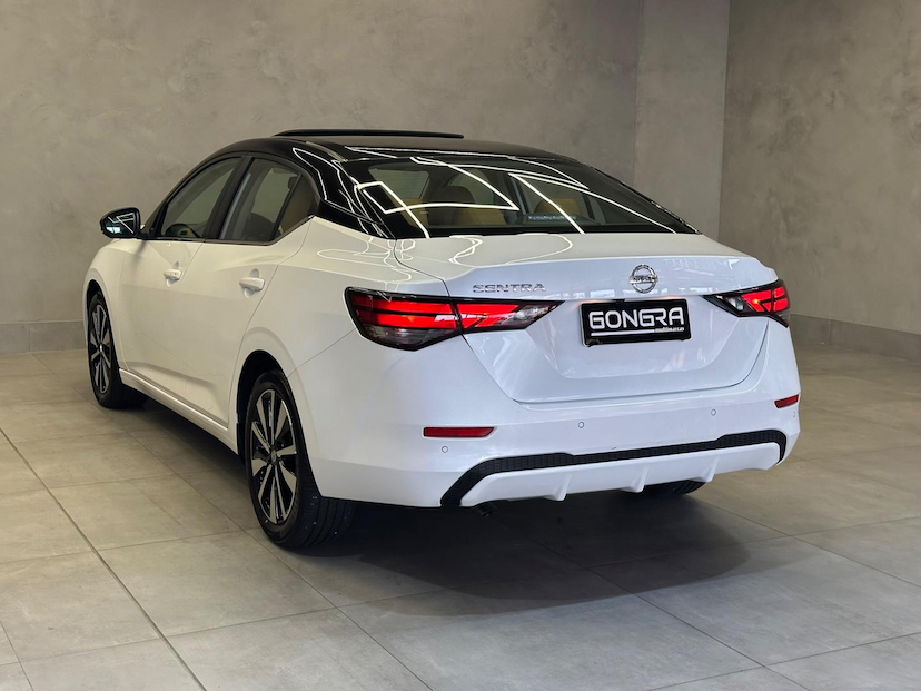 Foto do veículo NISSAN SENTRA  2.0 EXCLUSIVE CVT 2023 10.845 KM 148.900,00