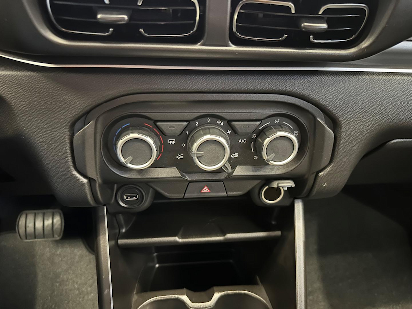 Foto do veículo CITROËN AIRCROSS C3  SHINE 1.0 FLEX TB 200 AUT. 2024 8.200 KM 107.900,00