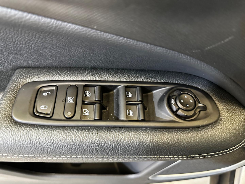 Foto do veículo FIAT TORO  VOLC AT9 4X4 2024 80 KM 169.900,00