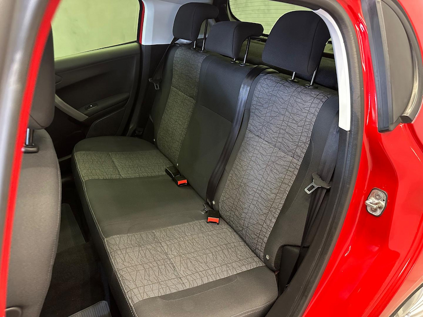 Foto do veículo PEUGEOT 208  1.2 ALLURE 12V FLEX 4P MANUAL 2019 86.062 KM 58.900,00