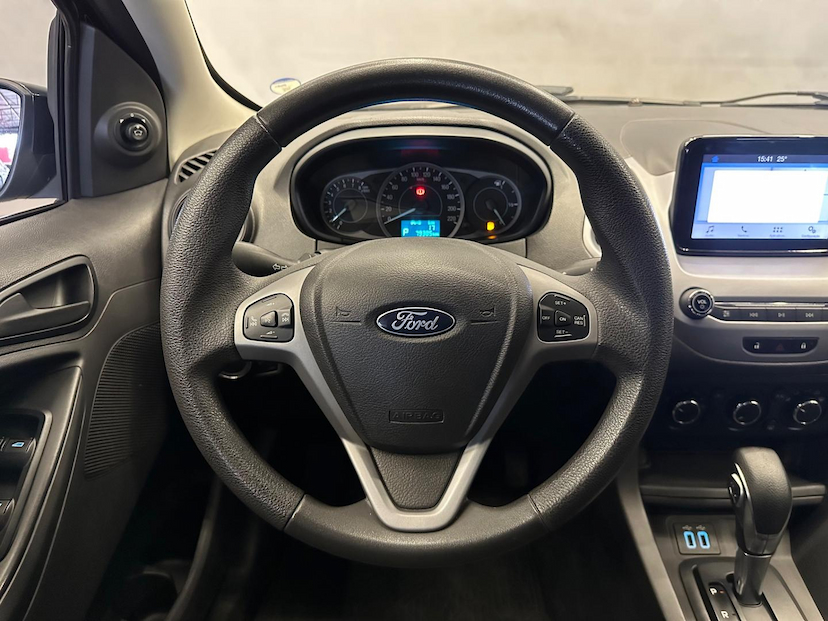 Foto do veículo FORD KA  1.5 SE PLUS 12V FLEX 5P AUT. 2019 78.351 KM 62.900,00