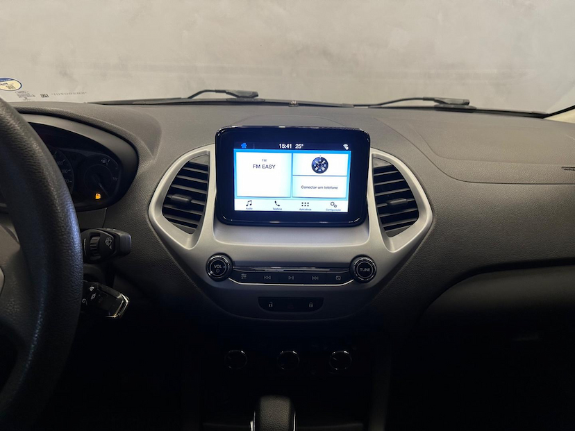 Foto do veículo FORD KA  1.5 SE PLUS 12V FLEX 5P AUT. 2019 78.351 KM 62.900,00