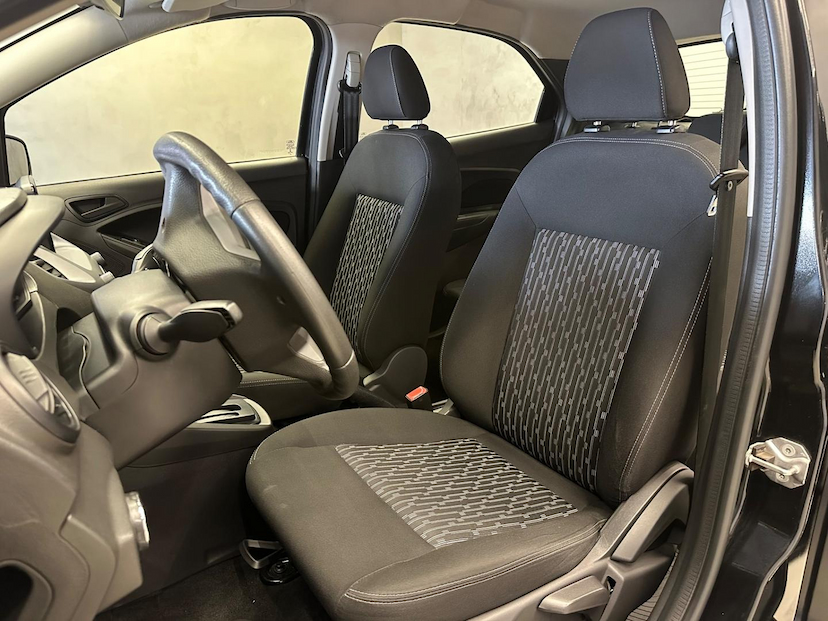 Foto do veículo FORD KA  1.5 SE PLUS 12V FLEX 5P AUT. 2019 78.351 KM 62.900,00