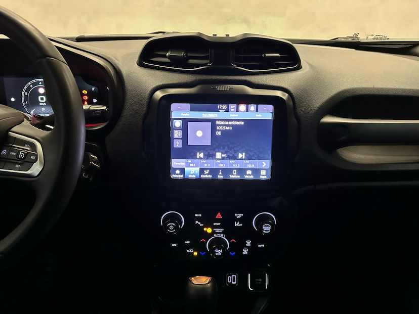 Foto do veículo JEEP RENEGADE  LONGITUDE T270 1.3 TB 4X2 FLEX AUT 2024 17.620 KM 119.900,00