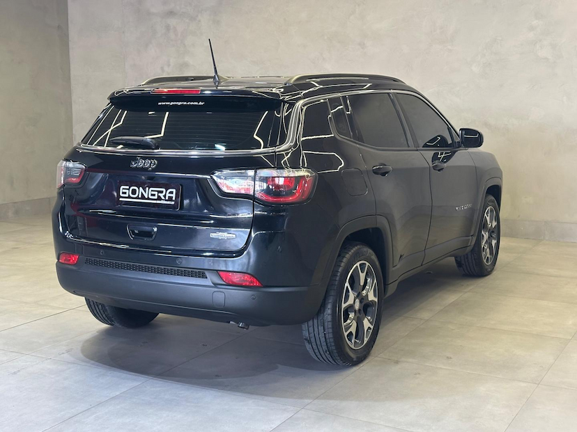Foto do veículo JEEP COMPASS  LONGITUDE 2.0 4X2 FLEX 16V AUT 2019 97.340 KM 99.900,00
