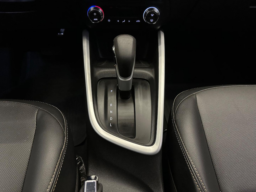 Foto do veículo CHEVROLET ONIX  HATCH PREM. 1.0 12V TB FLEX 5P AUT. 2020 86.400 KM 74.900,00