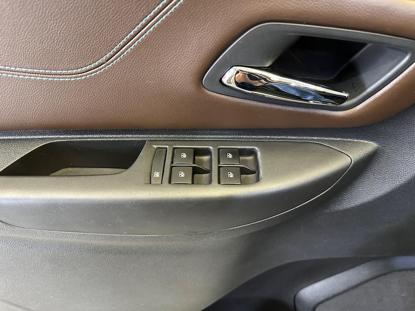 Foto do veículo CHEVROLET SPIN  1.8L AT PREMIER 2020 65.654 KM 82.900,00