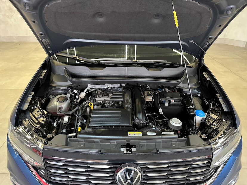 Foto do veículo VOLKSWAGEN T-CROSS T CROSS HIGHLINE 250 TSI AUT 2024 22.500 KM 149.900,00