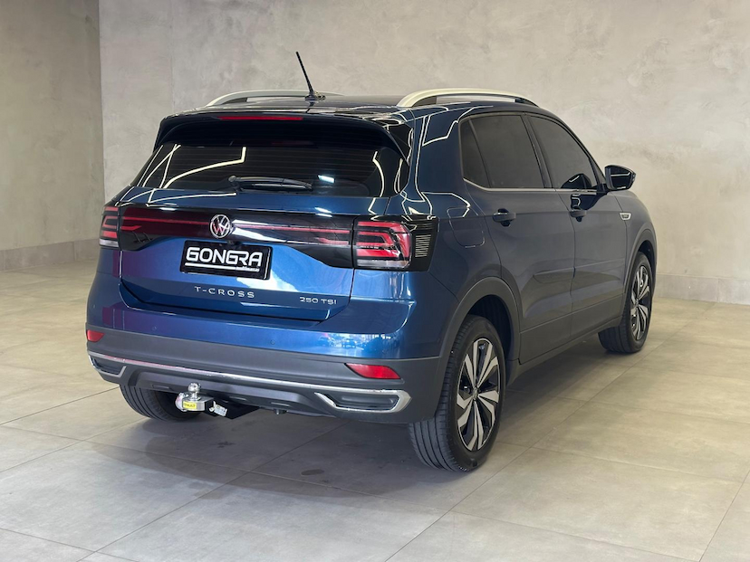 Foto do veículo VOLKSWAGEN T-CROSS T CROSS HIGHLINE 250 TSI AUT 2024 22.500 KM 149.900,00