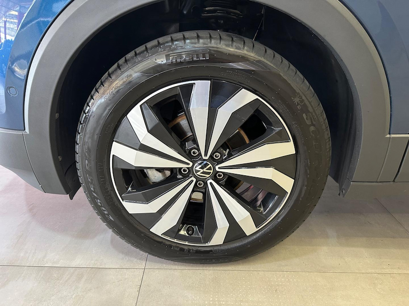 Foto do veículo VOLKSWAGEN T-CROSS T CROSS HIGHLINE 250 TSI AUT 2024 22.500 KM 149.900,00