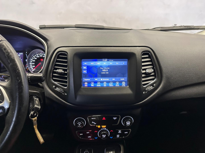 Foto do veículo JEEP COMPASS  2.0 16V FLEX SPORT AUTOMATICO 2018 102.529 KM 82.900,00