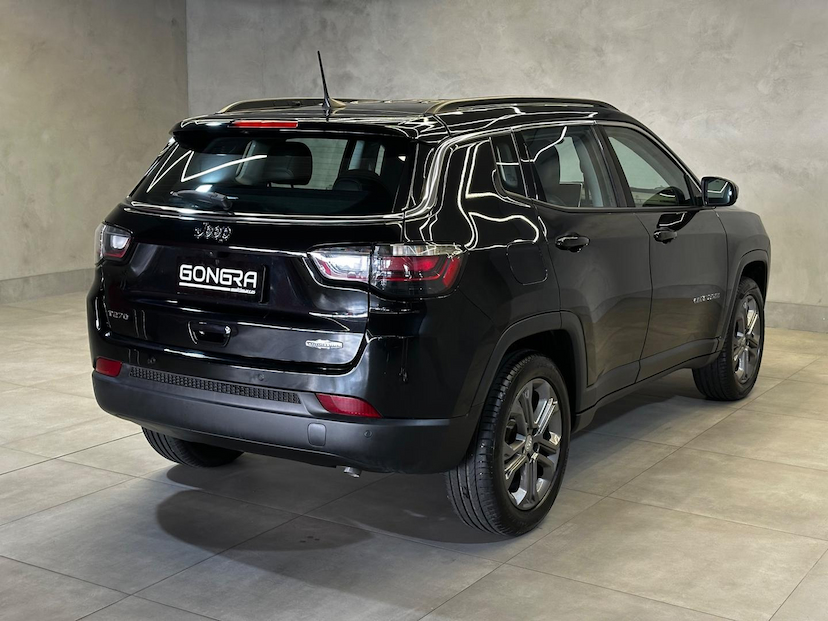 Foto do veículo JEEP COMPASS  LONG TF 2024 6.450 KM 164.900,00