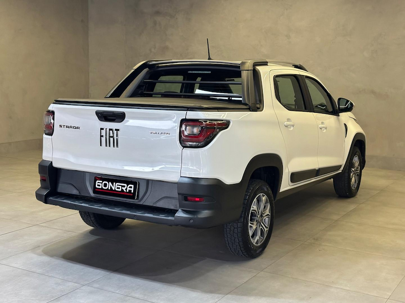 Foto do veículo FIAT STRADA  VOLCANO 1.3 CD 2022 66.475 KM 99.900,00