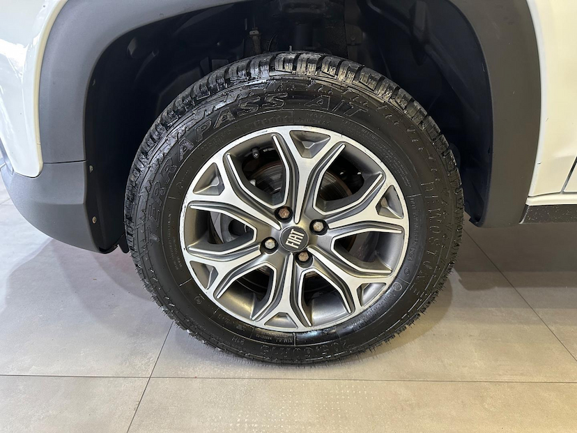 Foto do veículo FIAT STRADA  VOLCANO 1.3 CD 2022 66.475 KM 99.900,00
