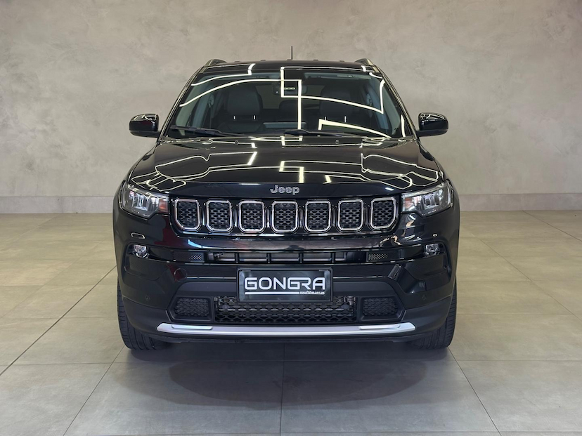 Foto do veículo JEEP COMPASS  LONG TF 2023 15.676 KM 146.900,00
