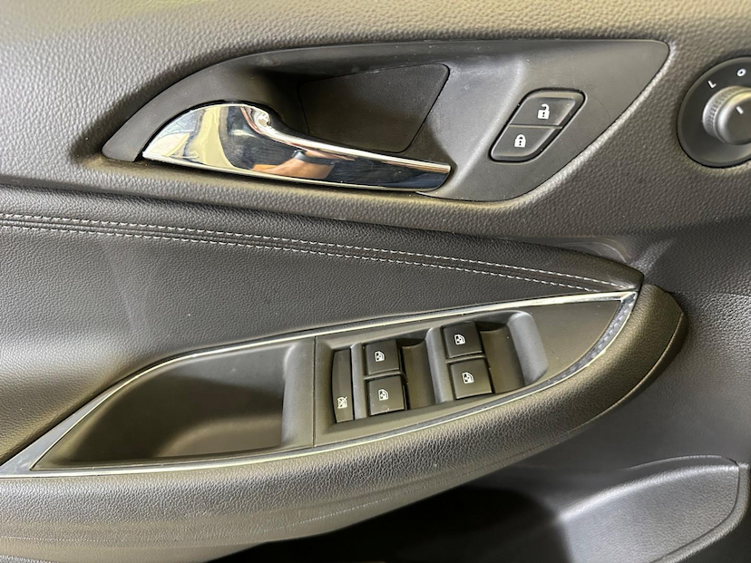 Foto do veículo CHEVROLET CRUZE CHEV  LT NB AT 2019 29.054 KM 94.900,00