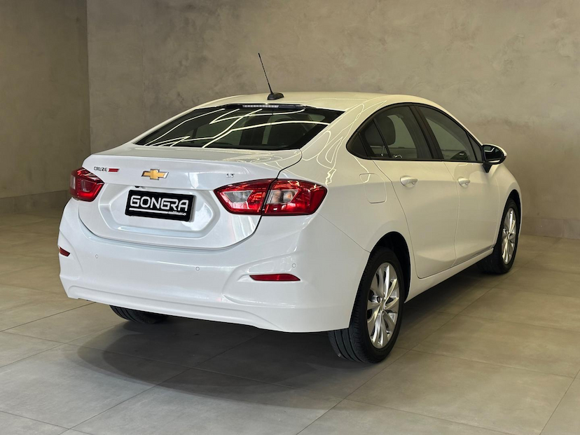 Foto do veículo CHEVROLET CRUZE CHEV  LT NB AT 2019 29.054 KM 94.900,00