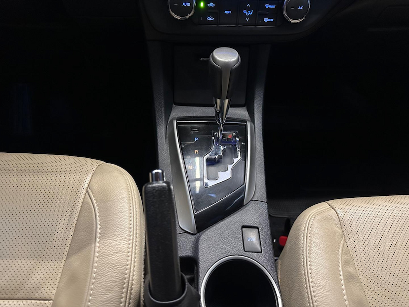 Foto do veículo TOYOTA COROLLA  2.0 ALTIS 16V FLEX 4P AUTOMATICO 2016 144.120 KM 91.900,00