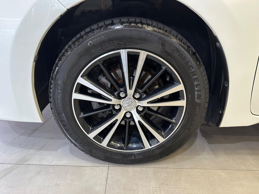 Foto do veículo TOYOTA COROLLA  2.0 ALTIS 16V FLEX 4P AUTOMATICO 2016 144.120 KM 91.900,00
