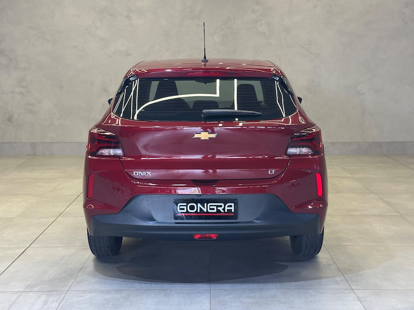 Foto do veículo CHEVROLET ONIX  10MT LT2 2020 21.479 KM 68.900,00