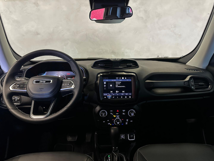 Foto do veículo JEEP RENEGADE  LGTD T270 2022 17.291 KM 114.900,00