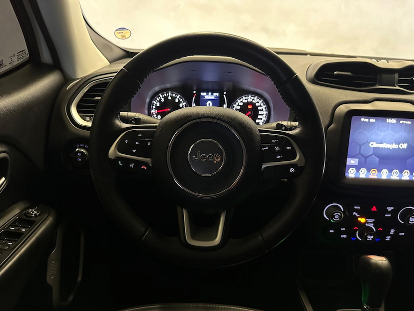 Foto do veículo JEEP RENEGADE  LONGITUDE AT 2021 41.780 KM 89.900,00