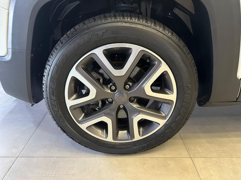 Foto do veículo JEEP RENEGADE  LONGITUDE AT 2021 41.780 KM 89.900,00