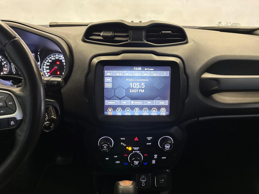 Foto do veículo JEEP RENEGADE  LONGITUDE 1.8 FLEX AUTOMATICO 2021 46.355 KM 89.900,00