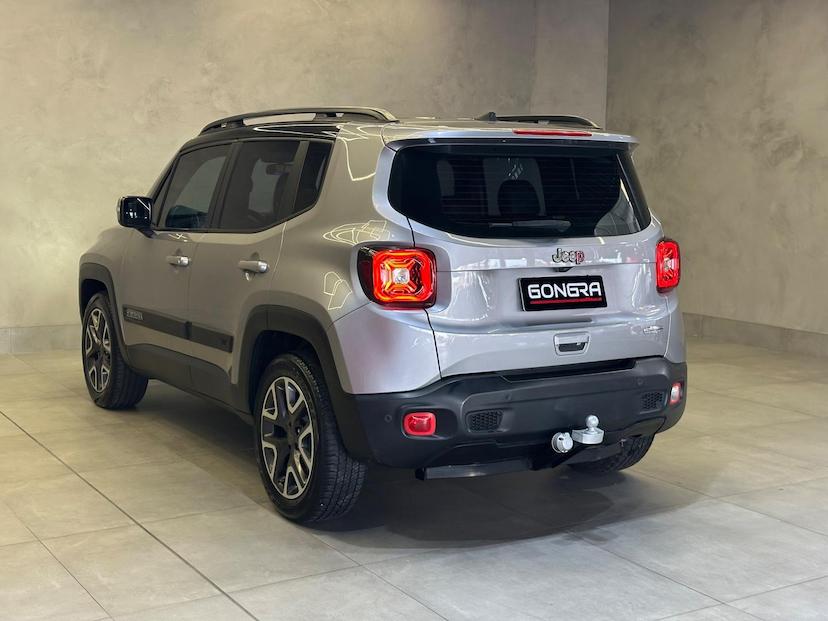 Foto do veículo JEEP RENEGADE  LONGITUDE 1.8 FLEX AUTOMATICO 2021 46.355 KM 89.900,00