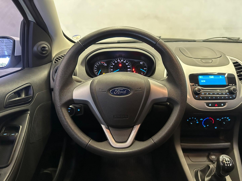 Foto do veículo FORD KA  SE 1.0 SD C 2021 56.500 KM 56.900,00