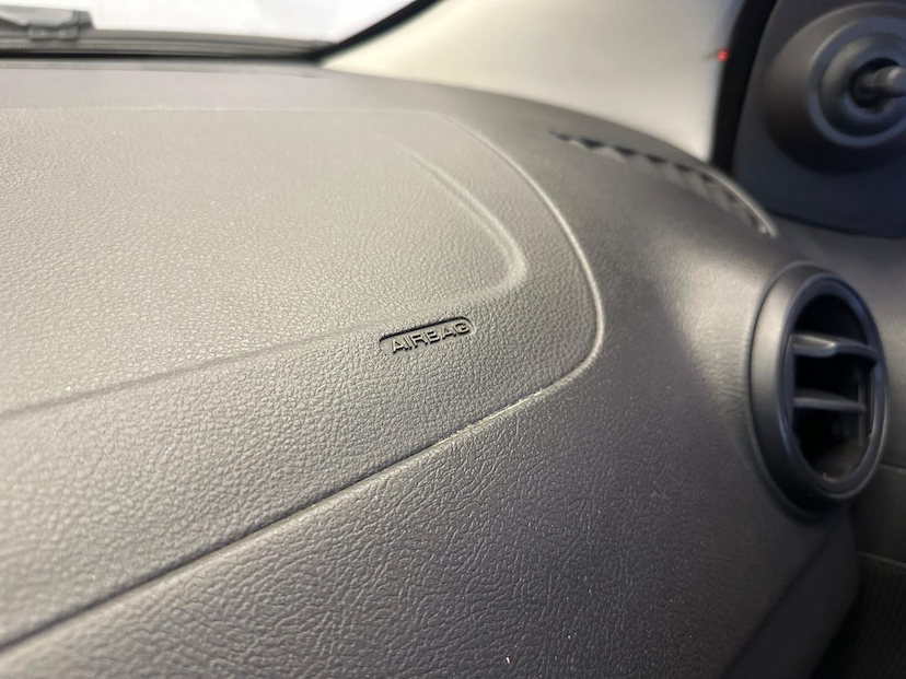 Foto do veículo FORD KA  SE 1.0 SD C 2021 56.500 KM 56.900,00