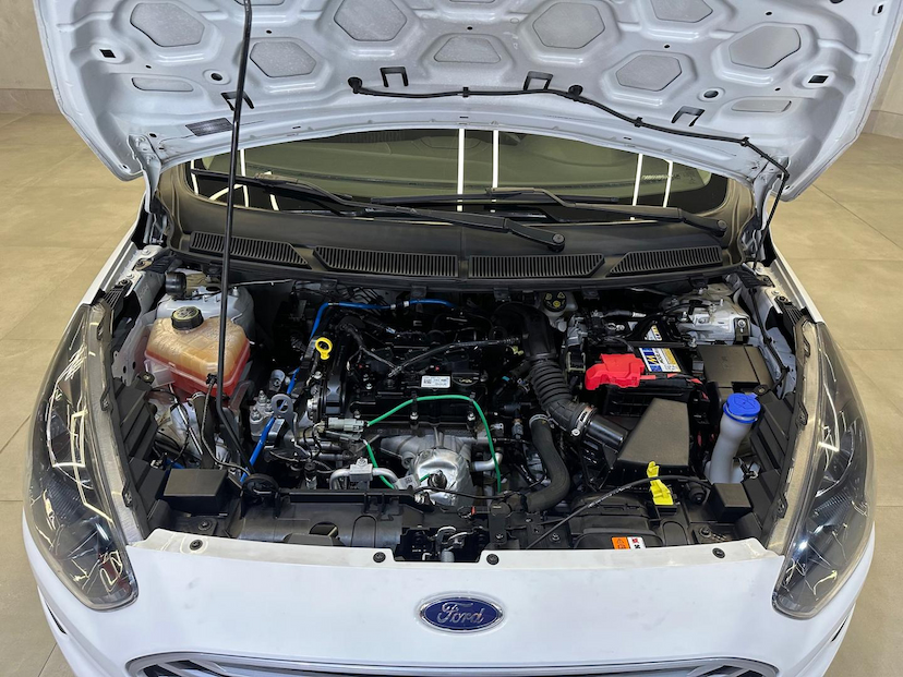 Foto do veículo FORD KA  SE 1.0 SD C 2021 56.500 KM 56.900,00