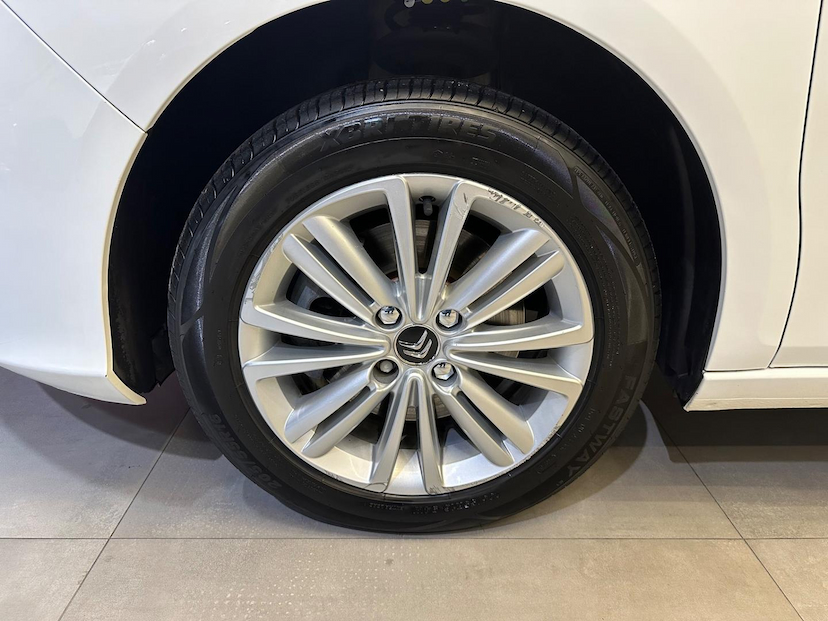 Foto do veículo CITROËN C4 LOUNGE  1.6 THP ORIGINE 2017 79.100 KM 59.900,00