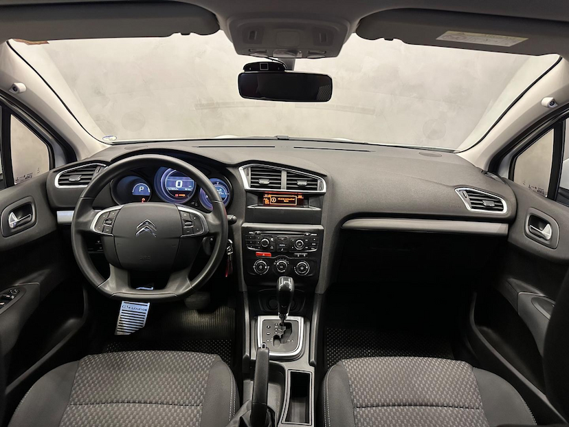 Foto do veículo CITROËN C4 LOUNGE  1.6 THP ORIGINE 2017 79.100 KM 59.900,00