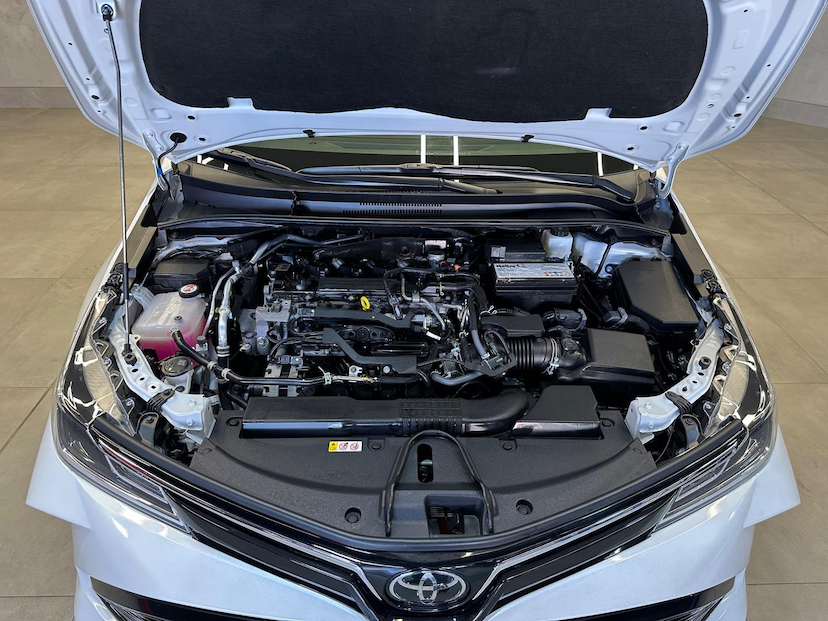 Foto do veículo TOYOTA COROLLA  GRS 2023 5.700 KM 152.900,00
