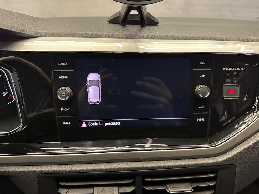 Foto do veículo VOLKSWAGEN POLO  HIGHLINE 200 TSI 2019 84.502 KM 79.900,00