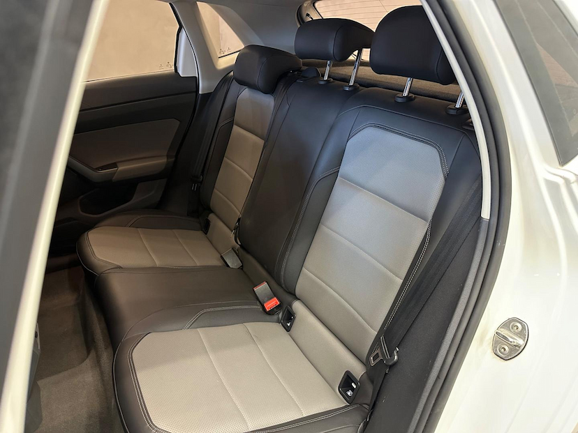 Foto do veículo VOLKSWAGEN POLO  HIGHLINE 200 TSI 2019 84.502 KM 79.900,00