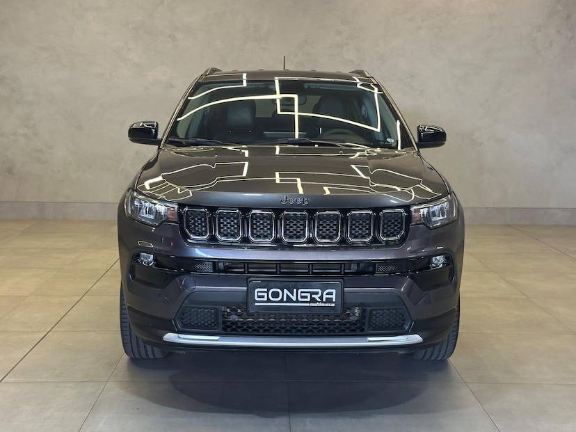 Foto do veículo JEEP COMPASS  LONG TF 2022 38.277 KM 132.900,00