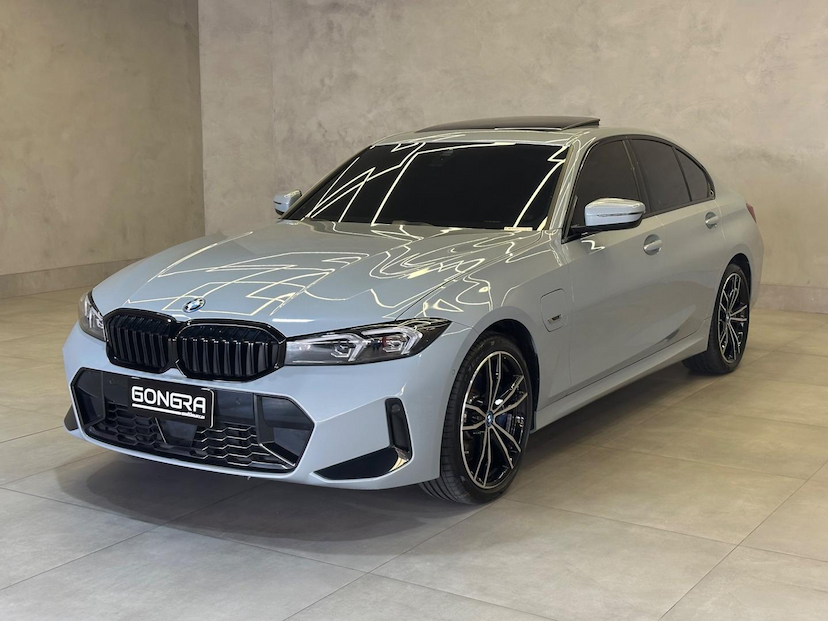 Foto do veículo BMW 330I 330E M SPORT 2.0 TURBO AUT. (HÍBRIDO) 2024 27.459 KM 342.900,00