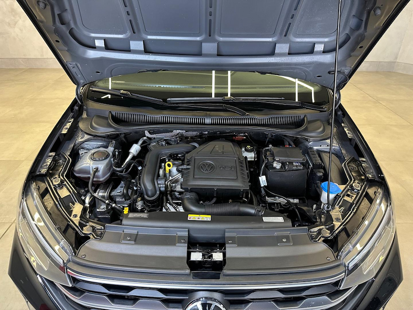 Foto do veículo VOLKSWAGEN NIVUS  HL TSI AD 2021 39.682 KM 112.900,00