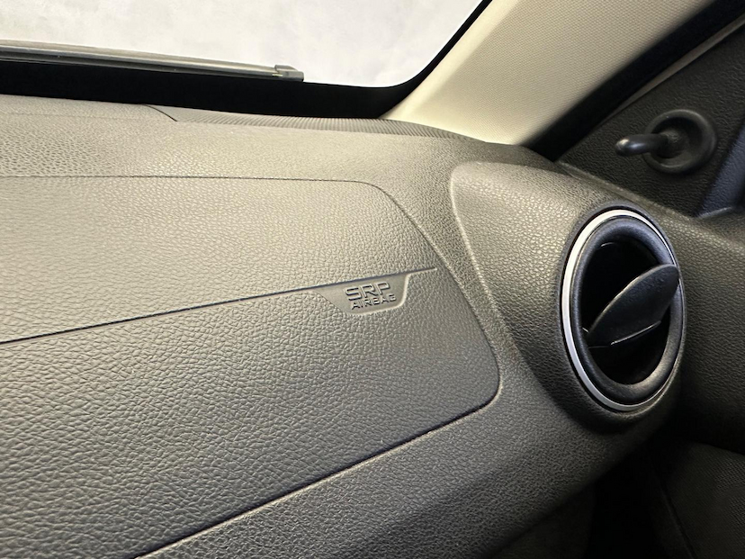 Foto do veículo RENAULT KWID  ZEN 1.0 2018 79.002 KM 40.900,00