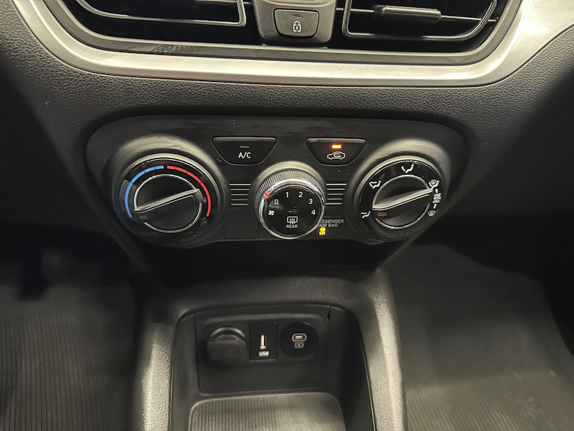 Foto do veículo HYUNDAI HB20  1.0 M COMFOR 2024 50.803 KM 69.900,00