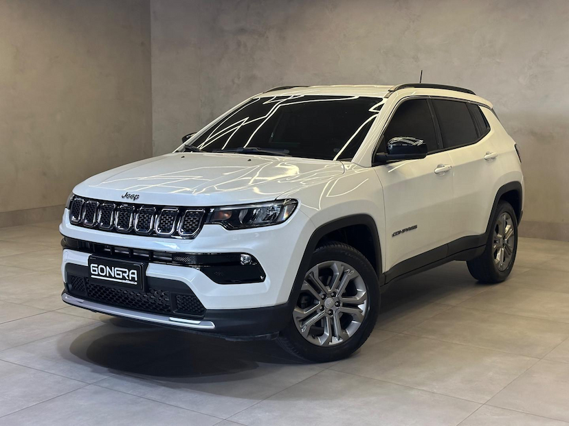 Foto do veículo JEEP COMPASS  LONG TF 2023 8.965 KM 145.900,00