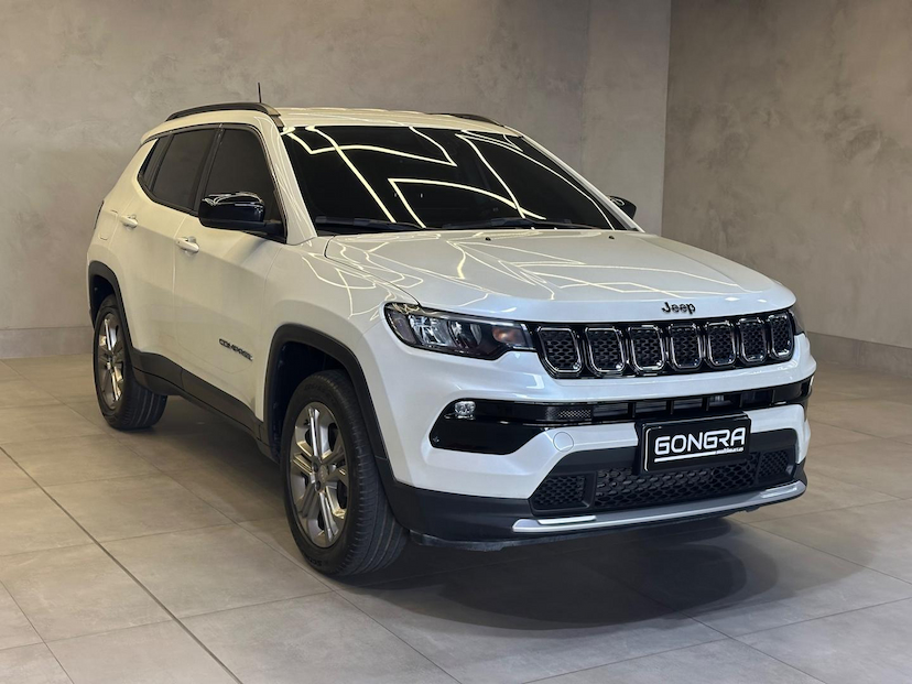 Foto do veículo JEEP COMPASS  LONG TF 2023 8.965 KM 145.900,00