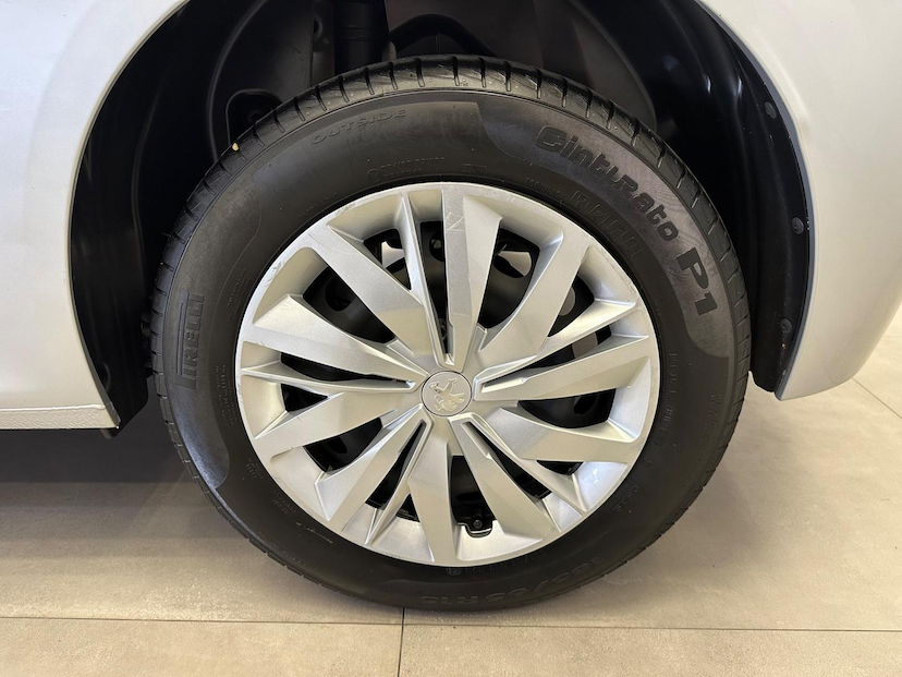 Foto do veículo PEUGEOT 208  LIKE MT 2022 37.290 KM 63.900,00