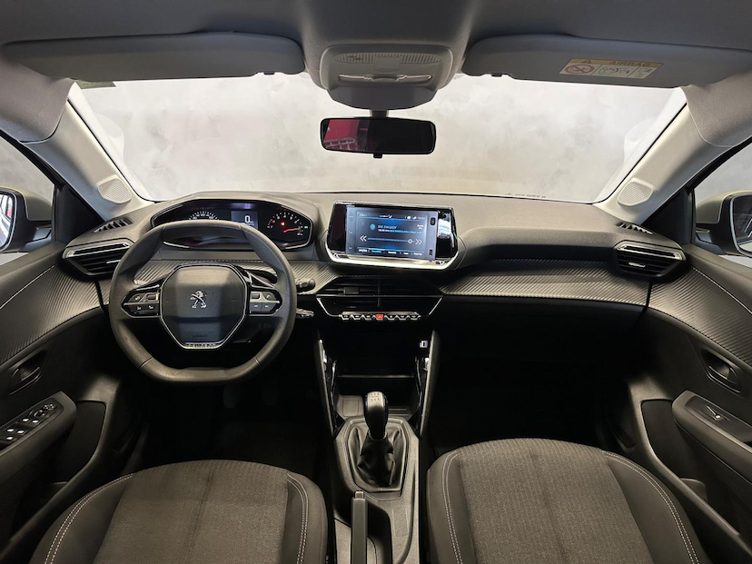 Foto do veículo PEUGEOT 208  LIKE MT 2022 37.290 KM 63.900,00