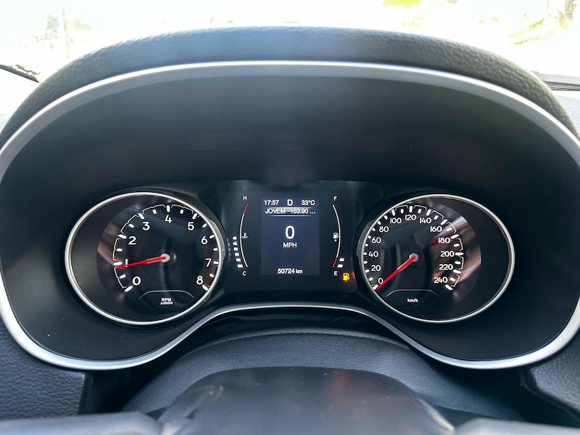 Foto do veículo JEEP COMPASS  2.0 16V FLEX SPORT AUTOMATICO 2019 50.700 KM 92.900,00