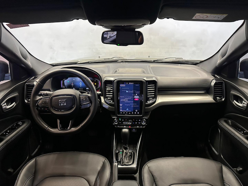 Foto do veículo FIAT TORO  VOLCANO 1.3 T270 4X2 FLEX AUT. 2023 31.189 KM 139.900,00