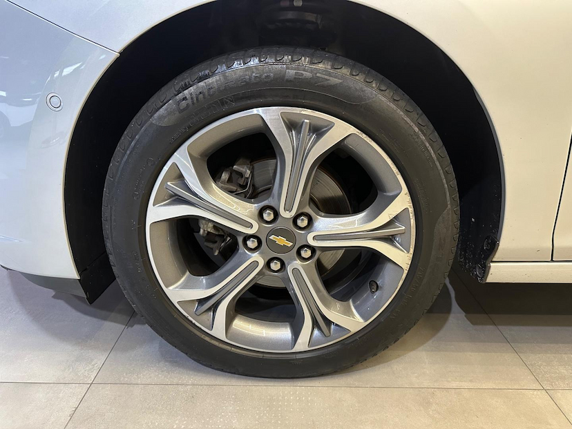 Foto do veículo CHEVROLET CRUZE  PRE2 NB AT 2022 55.536 KM 115.900,00